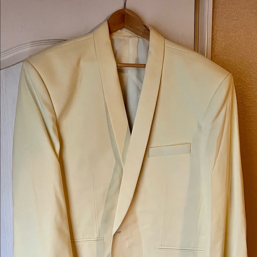 Yellow Blazer 2X